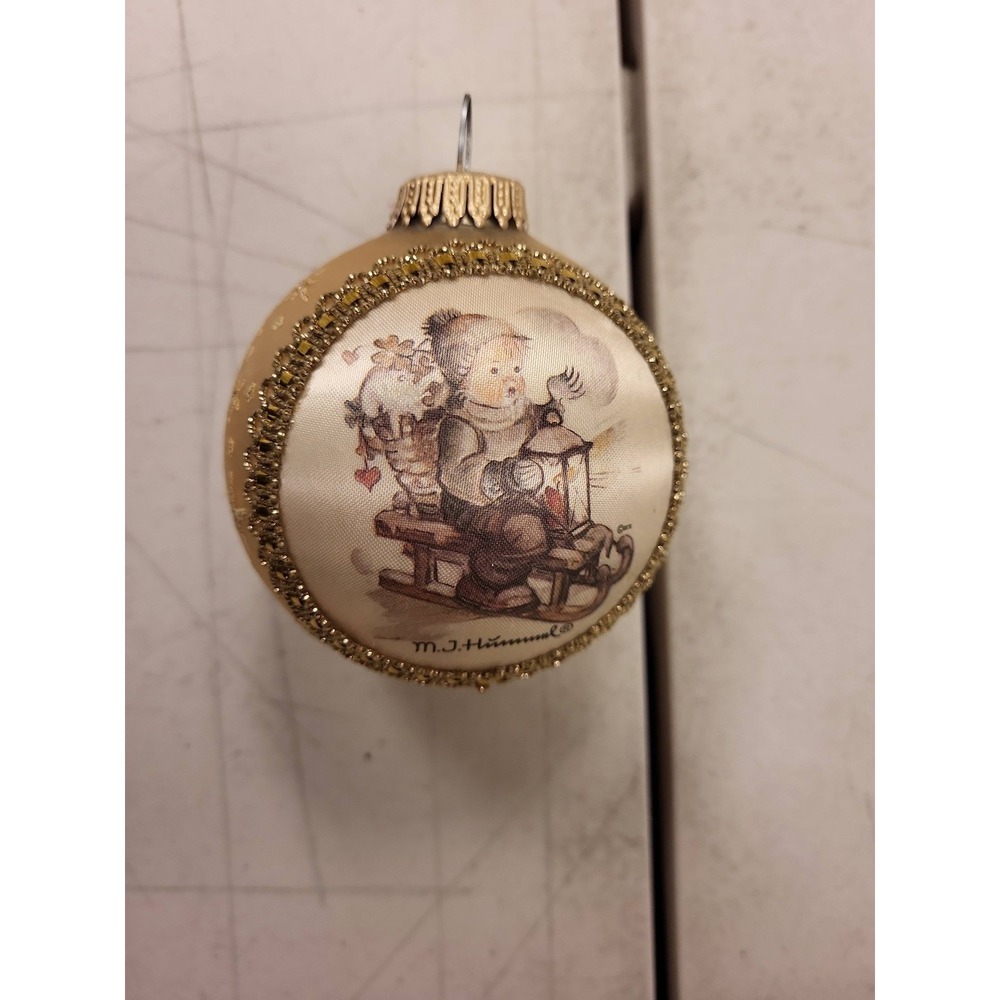 Vintage MI Hummel Goebel Ornament Christmas Tree Decoration Holiday Decor‎ 1999